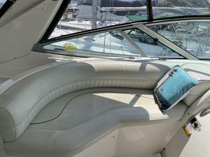 1998 Cruisers Yachts 3870 Esprit for sale in Belleville, ON, photo 13