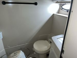 1998 Cruisers Yachts 3870 Esprit for sale in Belleville, ON, photo 33
