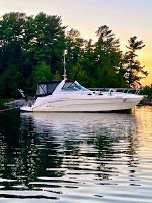 2002 Rinker 342 Fiesta Vee