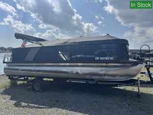 2022 Legend Boats E-Series 23 Flex