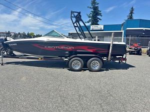 2005 CENTURIAN Centurion T5 Thunder