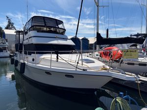 1995 Queenship 42