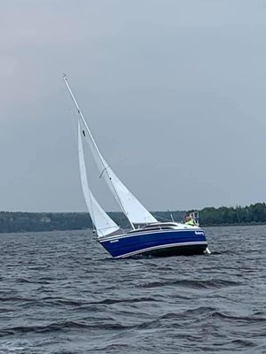 2007 MacGregor 26M