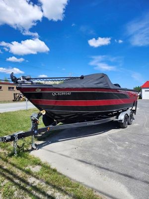 2022 Lund 2275 Baron