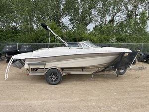 2004 Four Winns Freedom 180