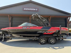 2014 Sanger Boats 237 Surf