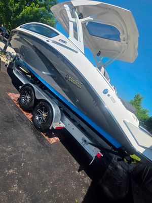 2022 Yamaha 275SD