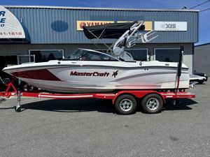 2016 MasterCraft X10
