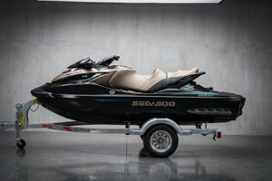 2017 Sea-Doo GTX-300