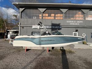 2024 MasterCraft NXT24