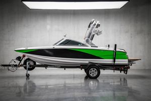 2012 Mastercraft X2
