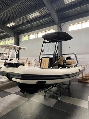 2027 Highfield Sport 560