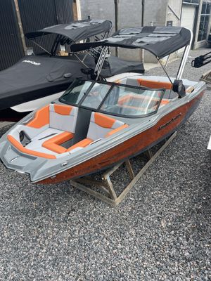 2023 MasterCraft NXT20