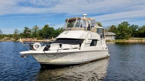 1998 Silverton 372 Motor Yacht