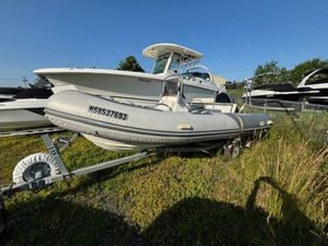 2016 Liberty Boats Invicta 520