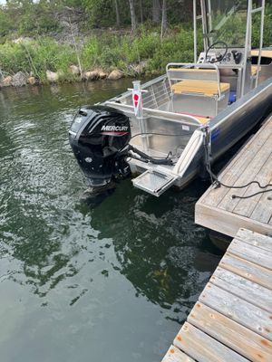 2024 Henley Center Console