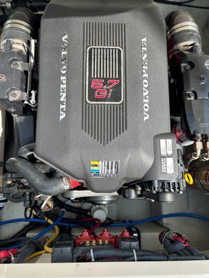 2004 PURSUIT 2460 DENALI