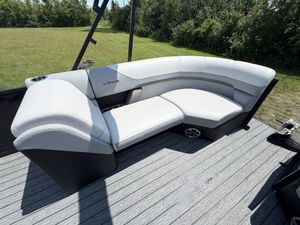 2023 Lowe SS210 WT Tri-toon for sale in Belleville, ON, photo 8