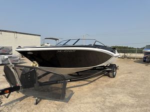 2014 Glastron GT 205