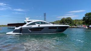 2023 Cruisers Yachts 60 Cantius