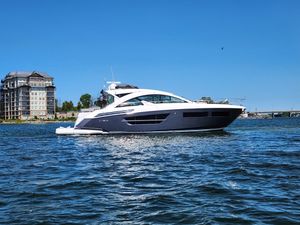 2023 Cruisers Yachts 60 Cantius