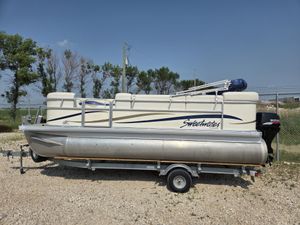 2008 Godfrey Pontoons Sweetwater SW1986