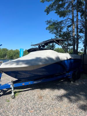 2023 Sanger Boats V231 SL