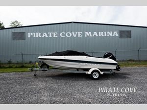 2000 Bayliner Bayliner CAPRI 1800