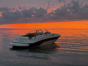 2004 Sea Ray 240 Sundeck
