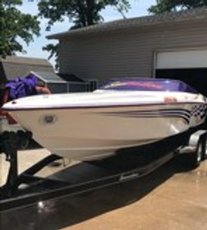 1997 Sunsation 25 Aggressor