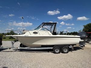 2005 Hydra Sport 230 WA