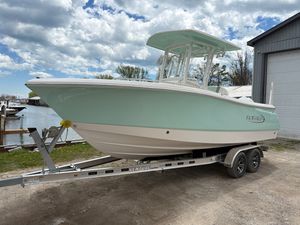 2020 Robalo R230