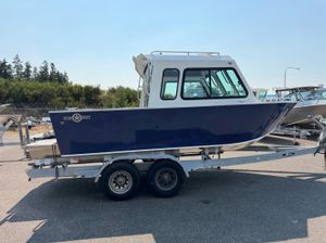 2027 Allied Boats 19 HT Mustang (3-Piece Curtain)