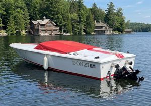 2002 Donzi 2002 DONZI CLASSIC 22