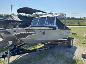 2015 Smoker Craft Tracer 162