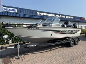 2018 Tracker Targa™ V-19 Combo