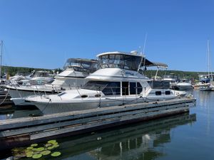 2003 Canoe Cove 42 Tri Cabin