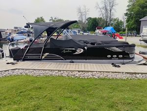 2015 Avalon Ambassador 2785rj
