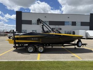 2014 Axis A22