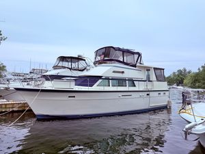 1988 Hatteras 43 Motor Yacht