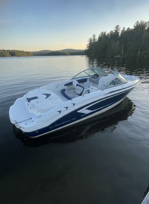 2015 Chaparral H2O 19 Deluxe