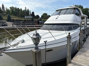 2001 Carver 506