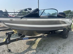 2023 Lund 1875 Fisherman Sport