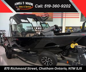 2027 Alumacraft Voyageur 175 Sport NIGHTFALL BLACK