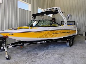 2012 Nautique Sport 200
