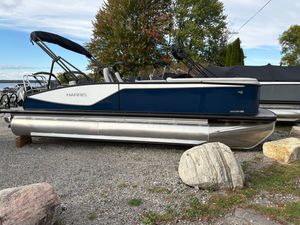 2027 Harris Sunliner 230