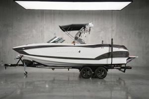 2021 Mastercraft X24