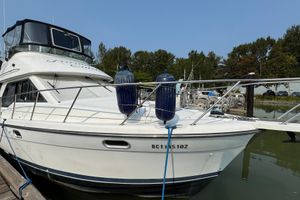 2000 Bayliner 3388 Command Bridge Motoryacht