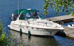 1998 Monterey 322 Cruiser