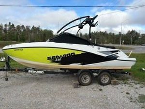 2012 Sea-Doo Challenger 210